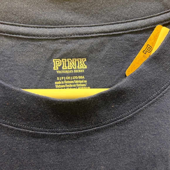 VS PINK Blue Pocket Tee shirt White Logo  NWT Small - Picture 3 of 9